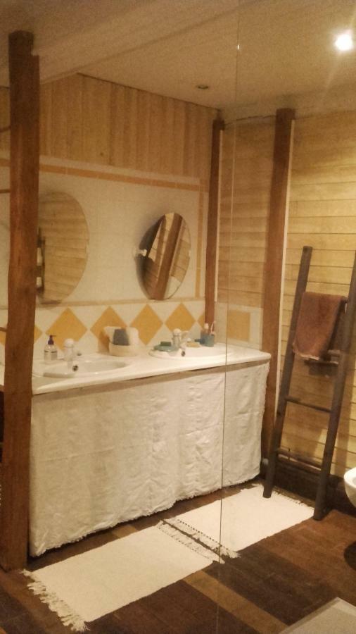 Chambre Chez Annick Samadet Exterior foto